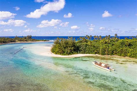 😲 Read Online Adventures in Rarotonga