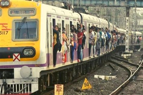 😈 Free Reading Mumbai by bus and train: South Bombay (1)